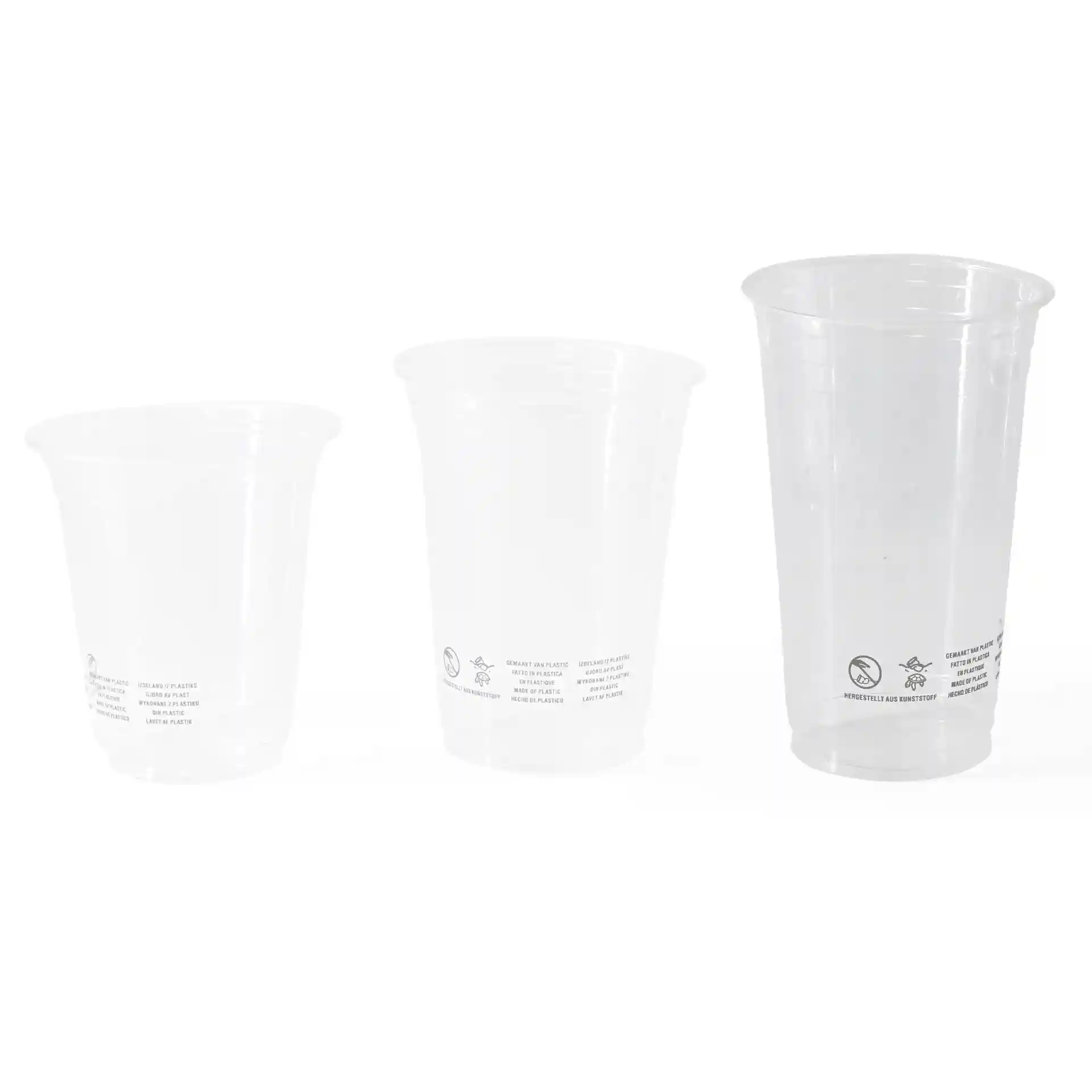 Drei klare PLA-Plastikbecher in verschiedenen Größen, der größte Becher fasst 500 ml und hat einen Durchmesser von 95 mm.