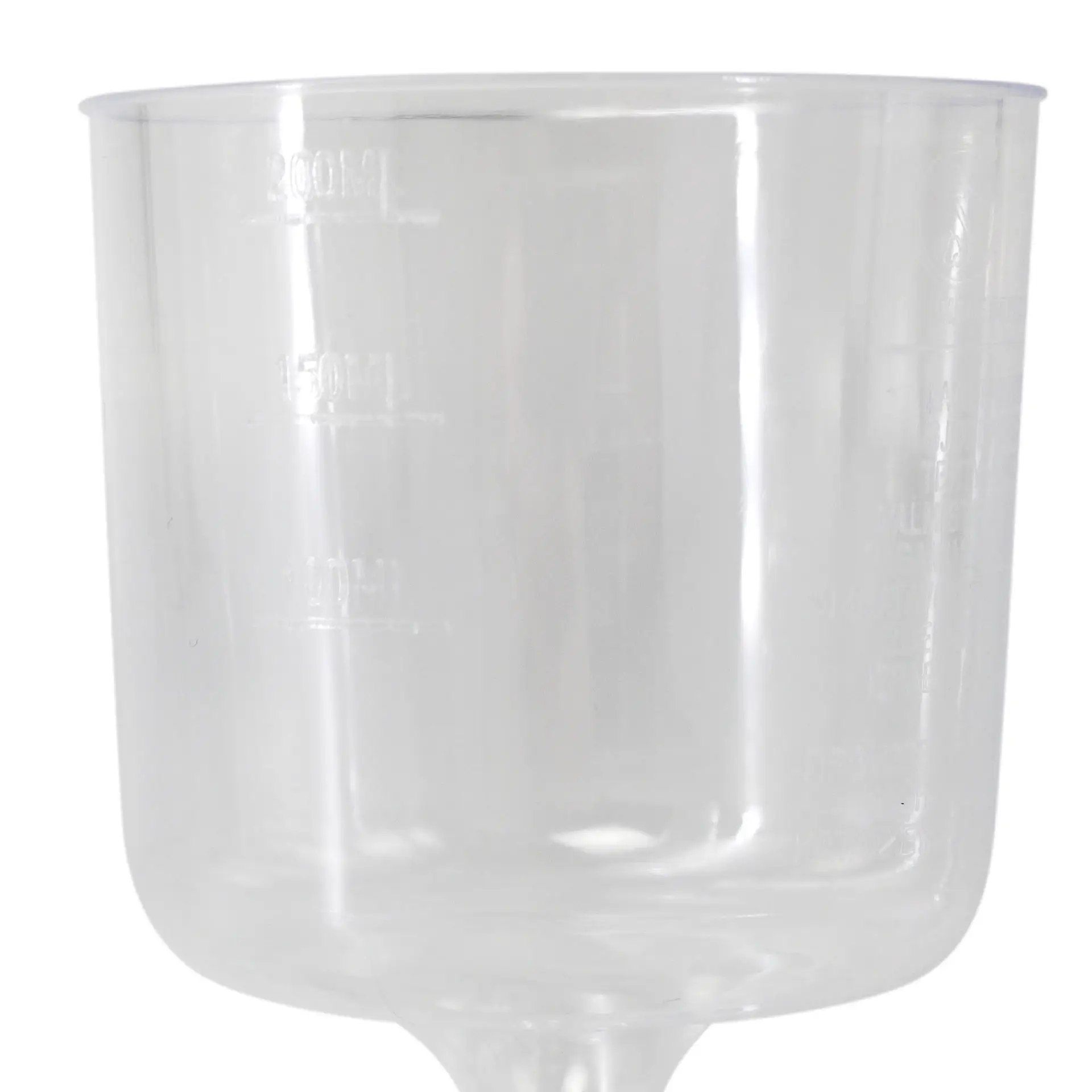 Verre à vin transparent d'une capacité de 200 ml, avec des repères de mesure sur le côté.