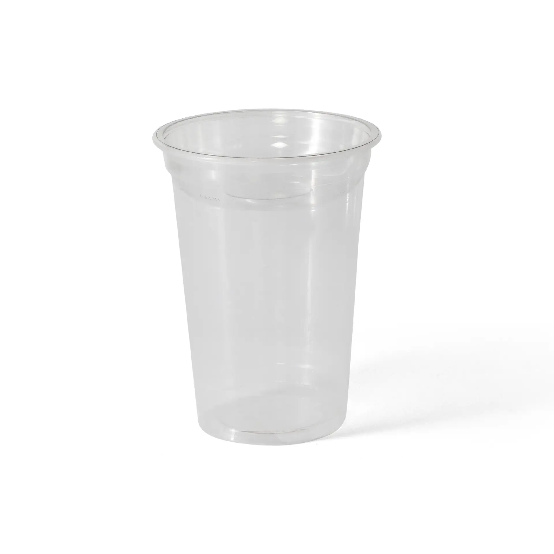 Klarer PET-Einsatzbecher mit einem Durchmesser von 95 mm und einem randvollen Volumen von 130 ml.