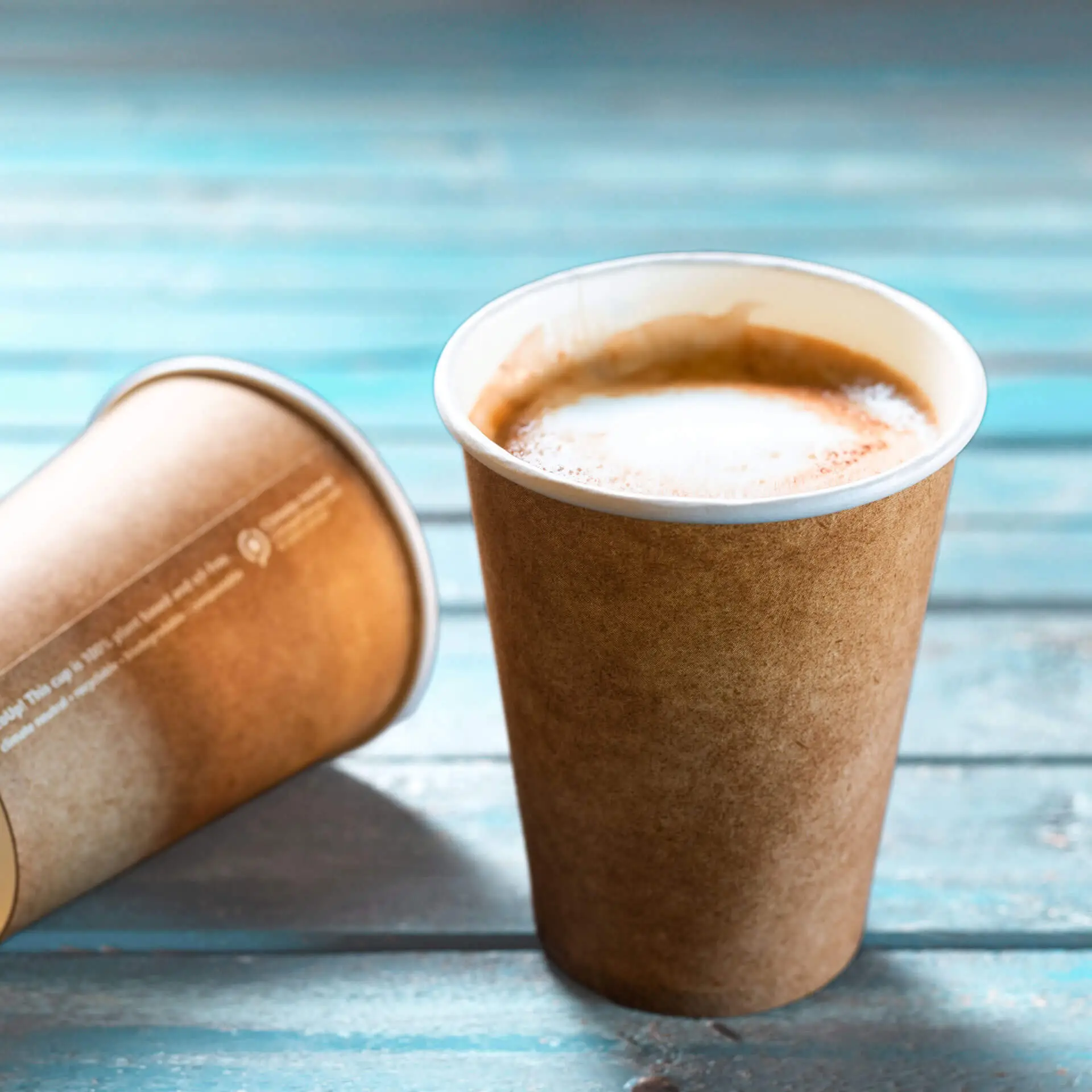 Gobelet en carton kraft brun, 30 cl / 12 oz, Ø 90 mm dhd045361-pappbecher-300-ml-12-oz-90-mm-braun-innen-weiss-6