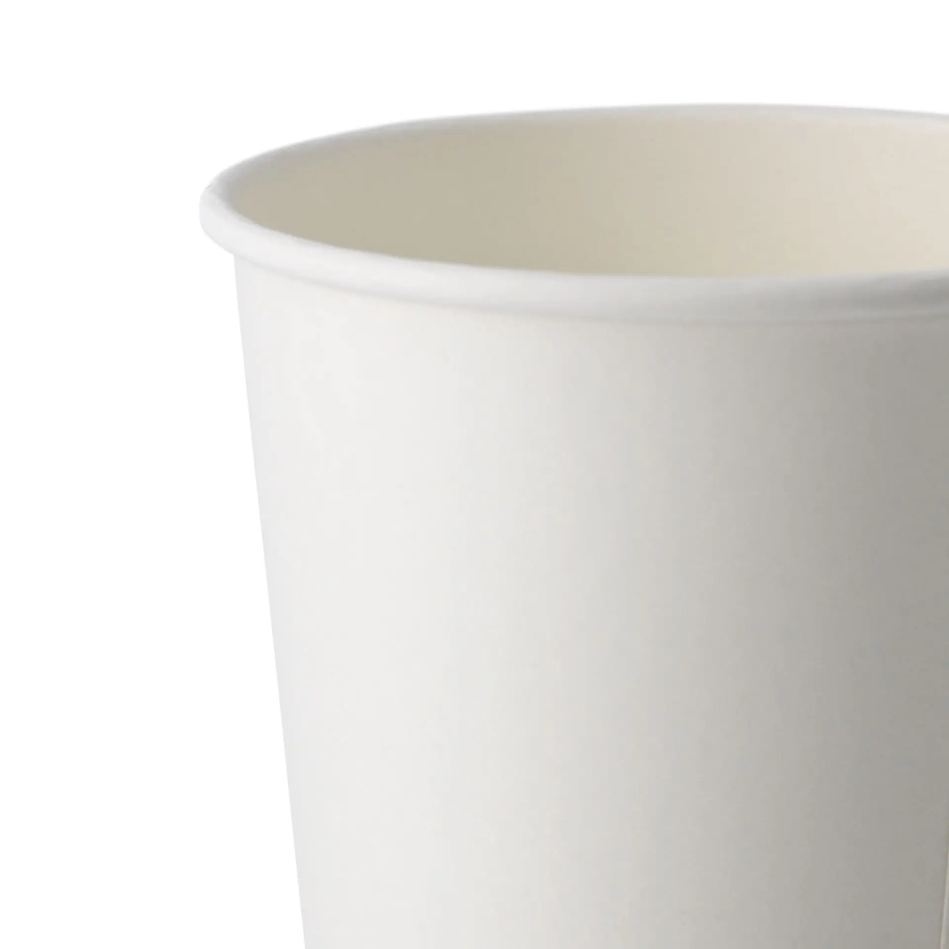 Weißer Einwand-Papierbecher mit PLA-Beschichtung, geeignet für heiße und kalte Getränke, 500 ml Größe.