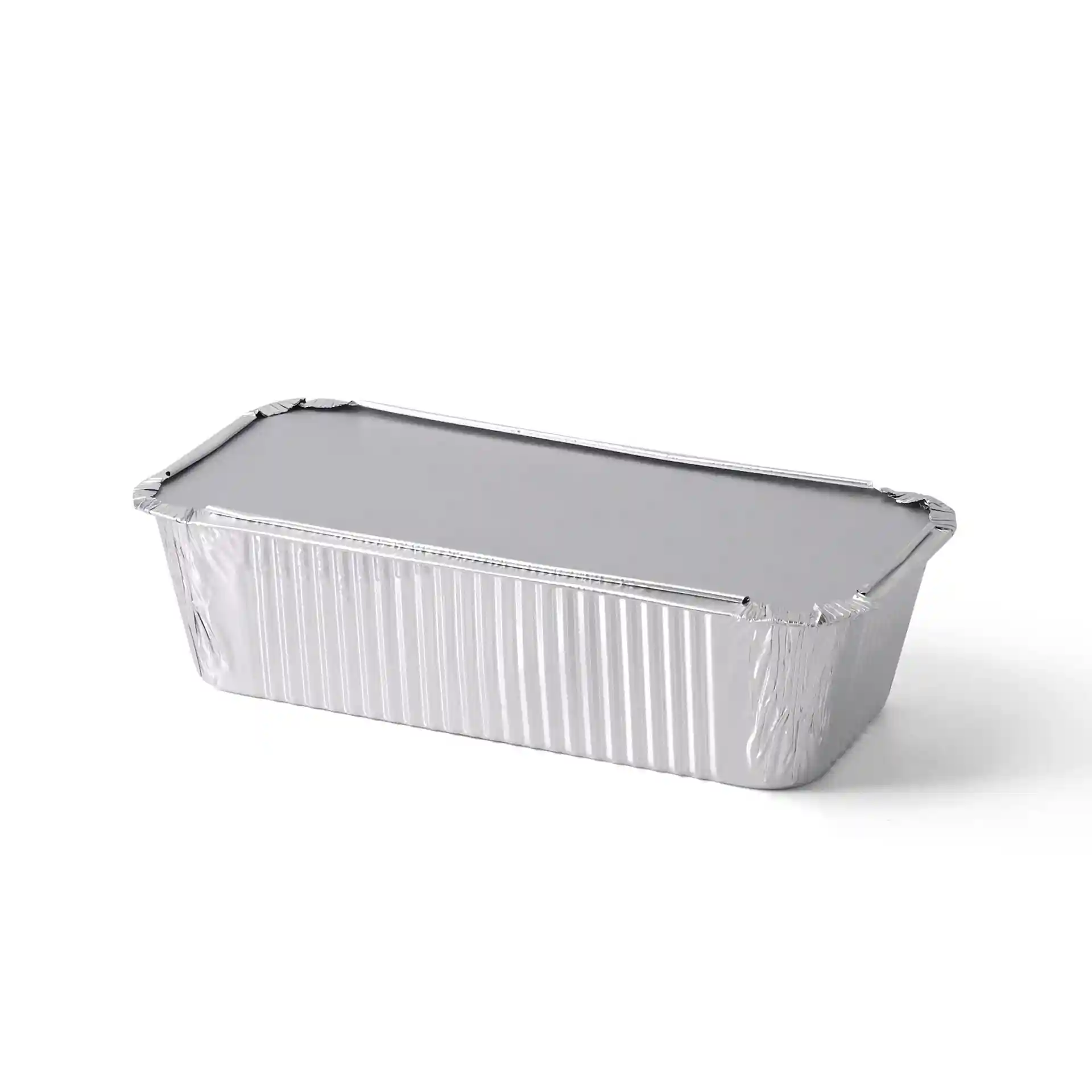 Rechteckiger Aluminiumbehälter mit Deckel, 21,8 x 11,3 x 5,4 cm und einem Volumen von 900 ml.