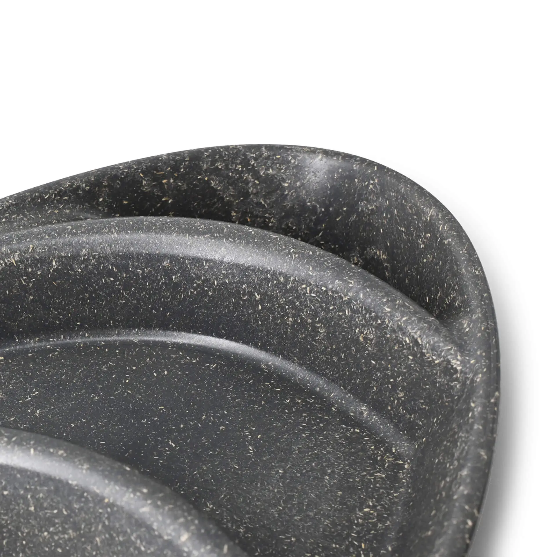 | 2 FÜR 1 | Mehrweg-Menü-Teller "merways Plate" 27,5 x 20 x 3,5 cm, 3 Kammern, tropfenförmig, Karamell / braun