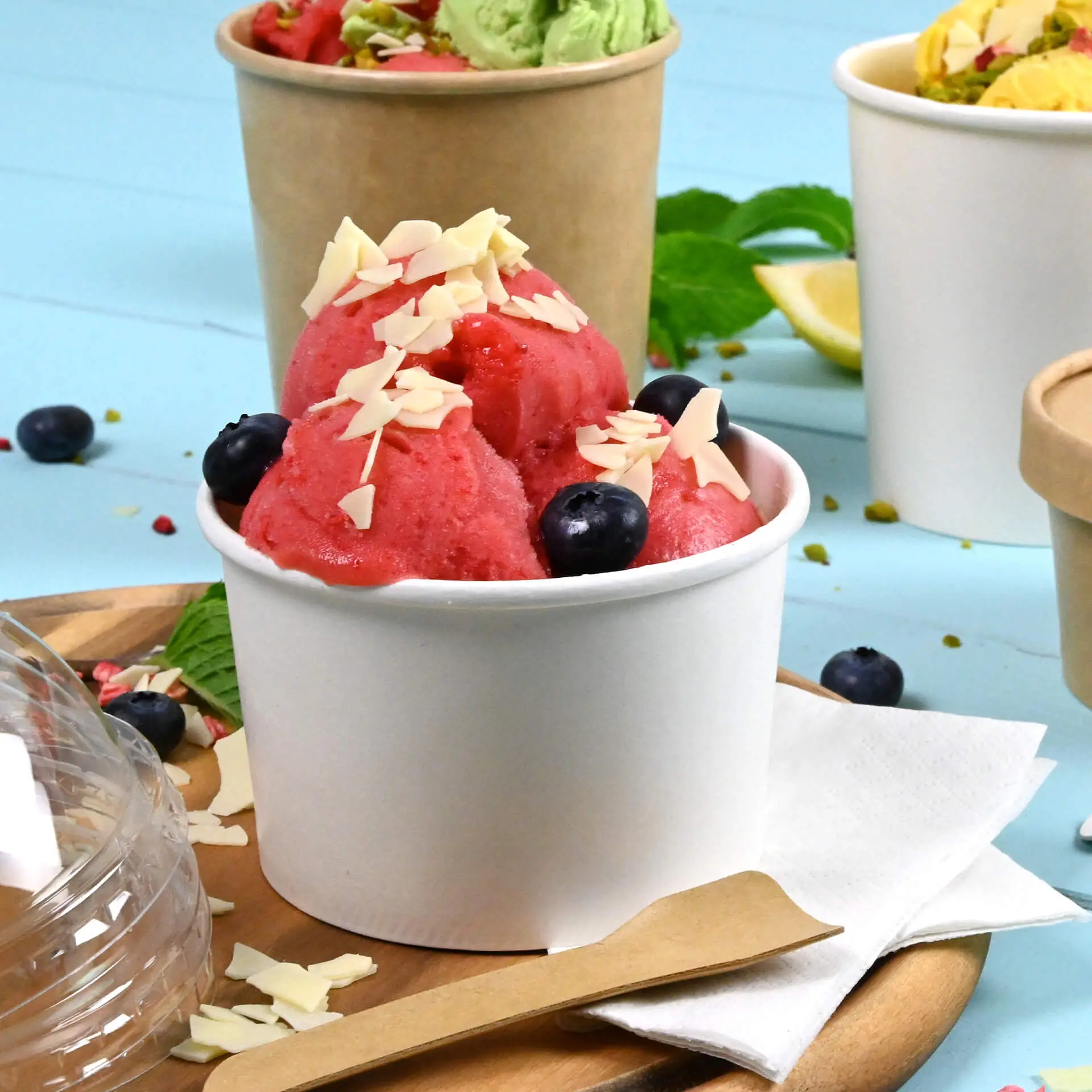 Eisbecher Pappe M (beschichtet) 200 ml, max. 270 ml, Ø 92 mm, weiss Eisbecher Pappe M (beschichtet) 200 ml, max. 270 ml, Ø 92 mm, weiss
