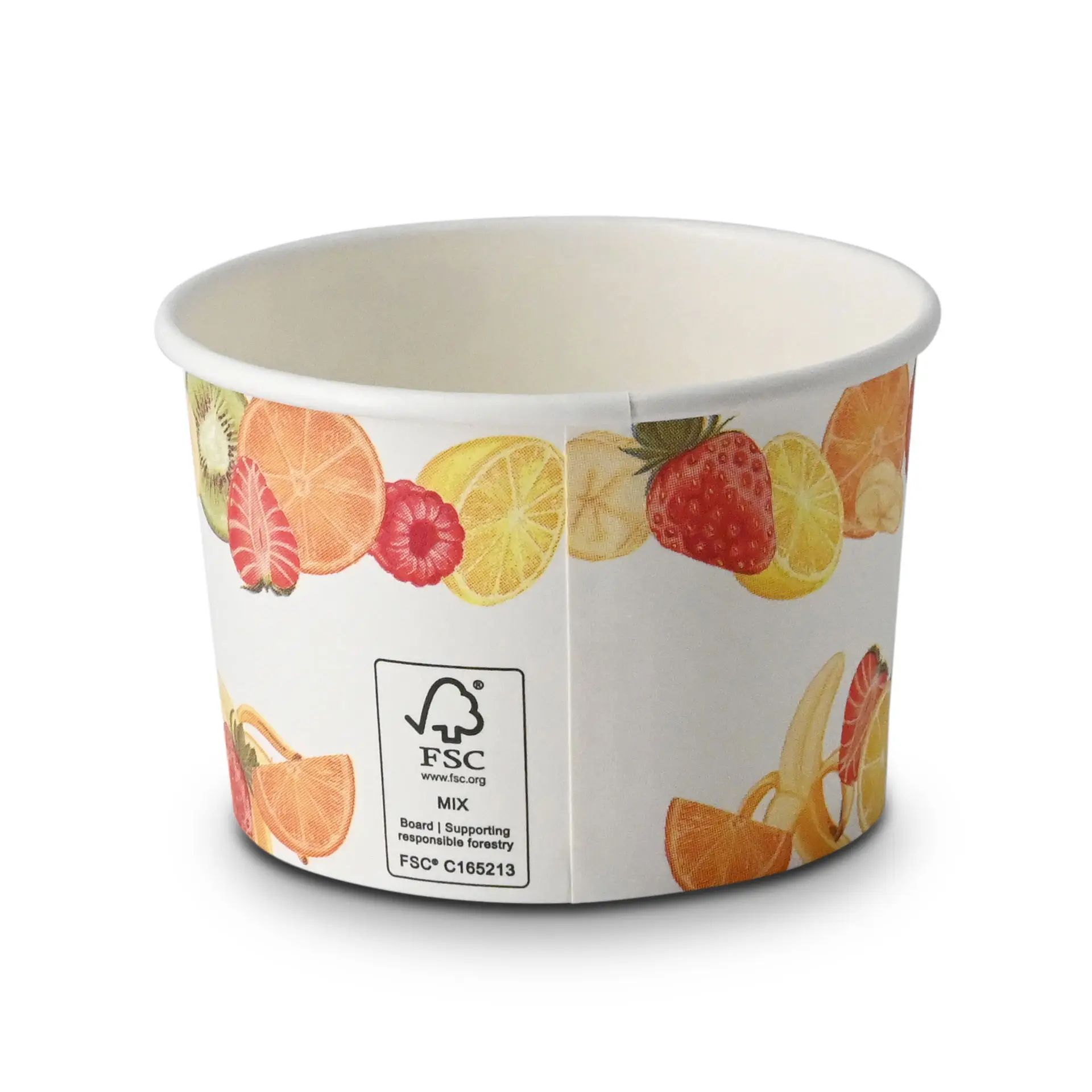 Un cup in carta per gelato stampato con una varietà di frutti; parte di una collezione di bicchieri in carta rivestita per cibi caldi e freddi.