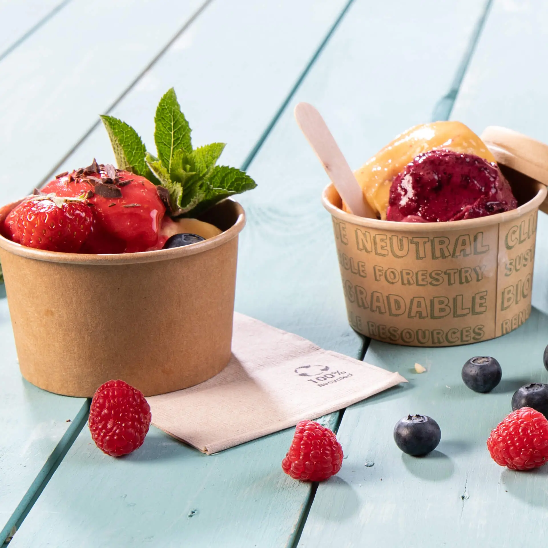 Serviette glacier en papier recyclé écru, 1 couche, pliée, 12x8,5 cm dse02800-rpapier-eis-servietten-12-x-85-cm-1-lagig-gefaltet-ungebleicht-5