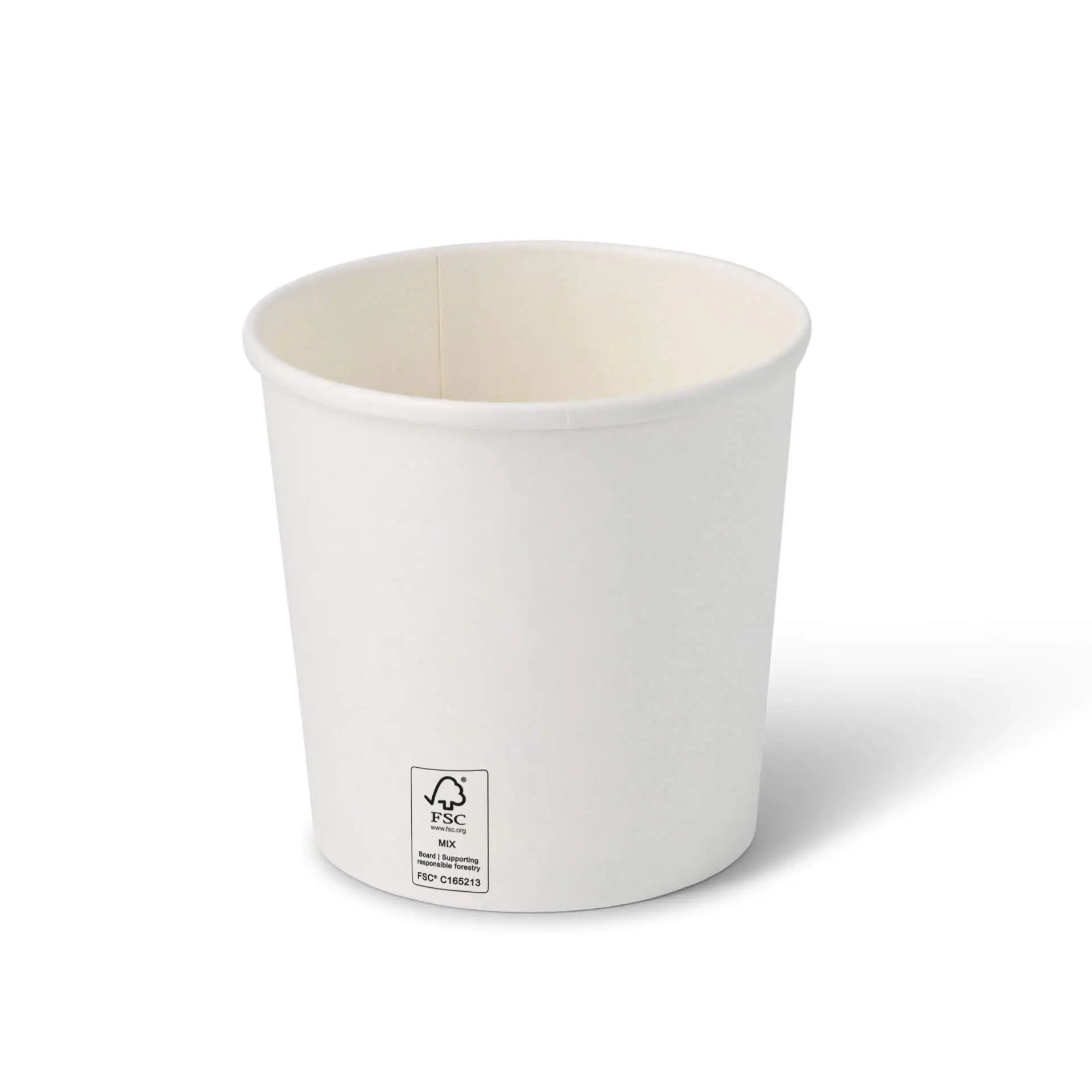 Una tazza da zuppa in cartone bianco, 24 oz, rivestita in PE, adatta per piatti caldi e freddi, con un'etichetta sul lato.