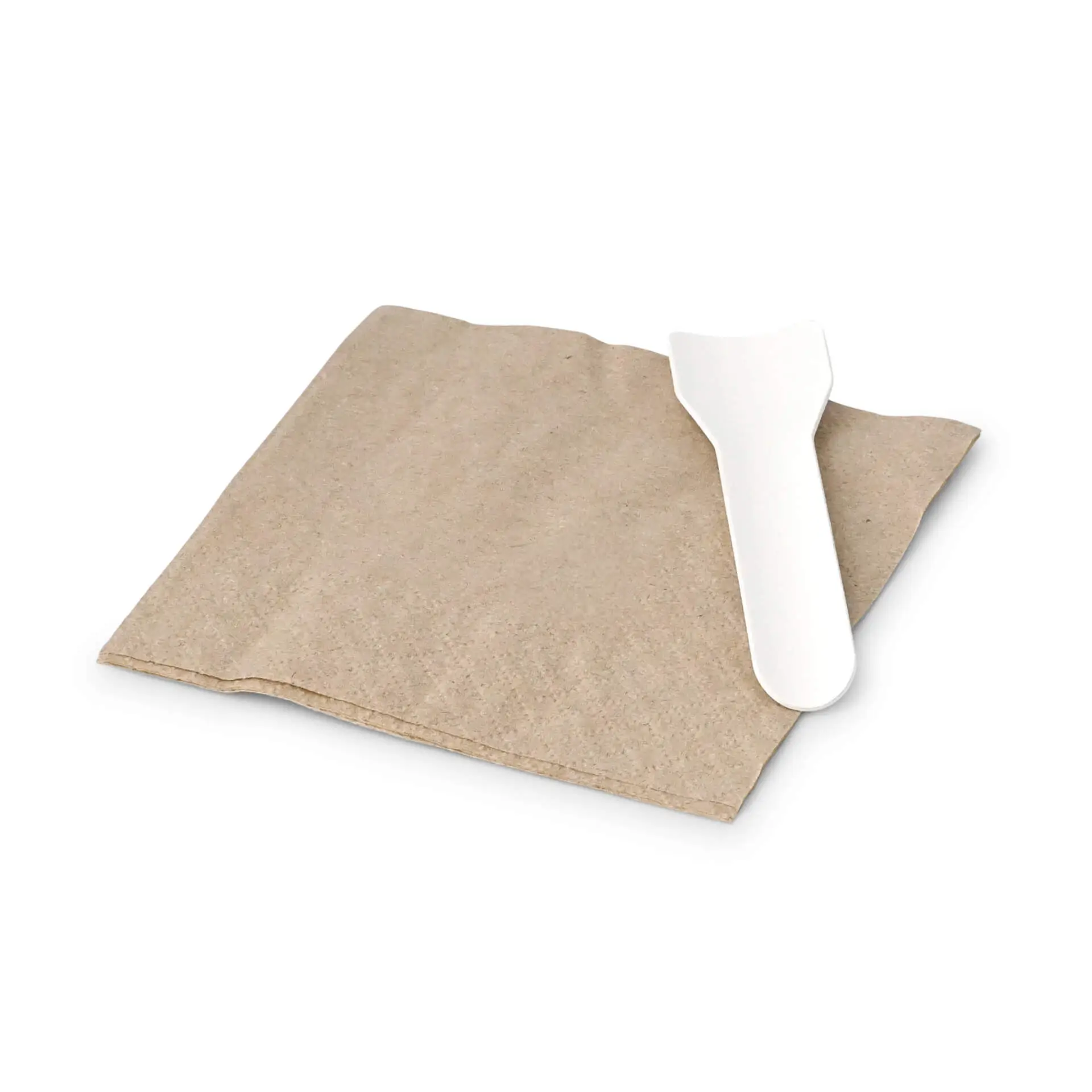 Tovagliolo di carta riciclata marrone con un coltello di plastica bianco sopra, entrambi su uno sfondo semplice.