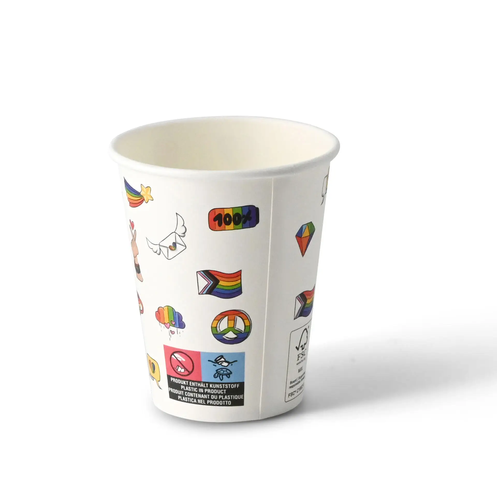 Bicchiere di carta bianco con vari design stampati colorati, inclusi simboli e motivi, su una struttura di cartone rotonda.