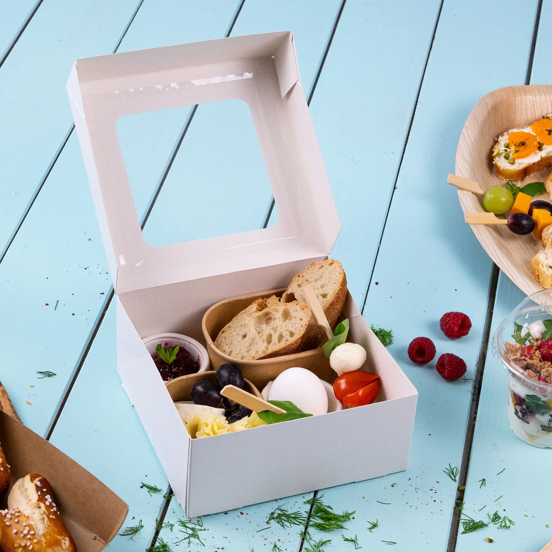 Patisserie Verpackungen 18 x 18 x 7,5 cm, Zellulose-Fenster, weiss