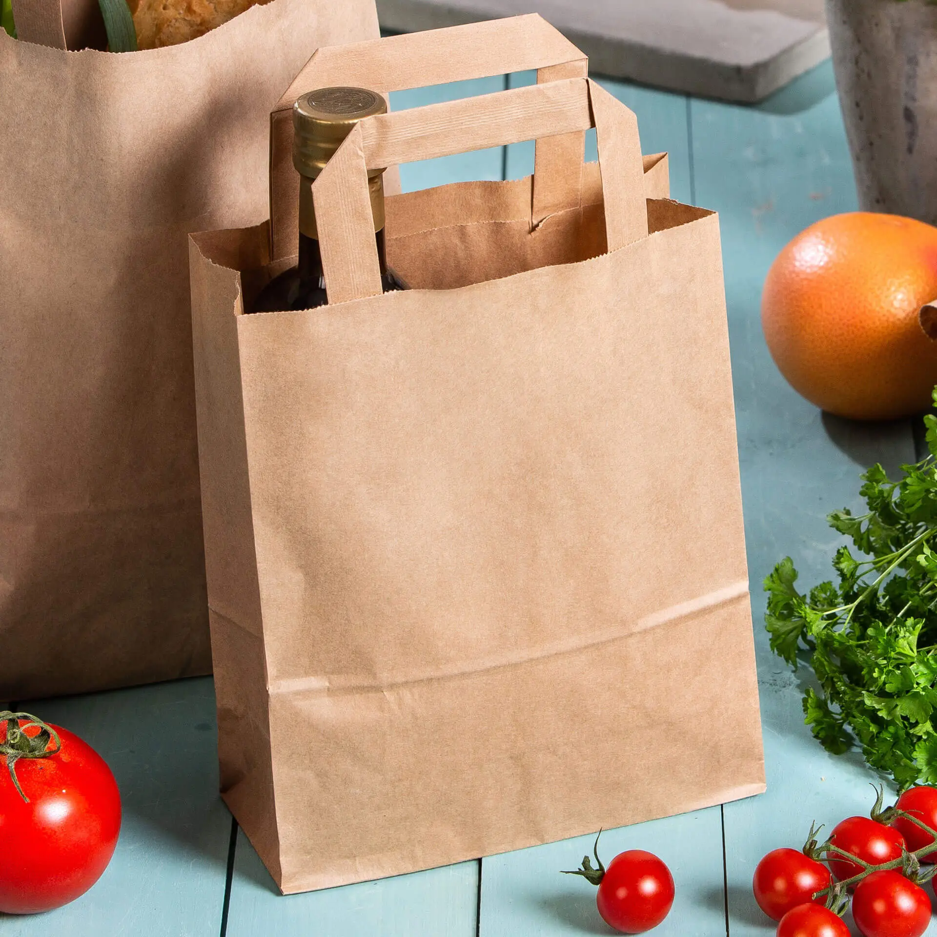 Sac en papier recyclé brun S, 18 x 8 x 22 cm dse02304-tragetaschen-aus-recyclingpapier-s-18-x-8-x-22-cm-braun-6