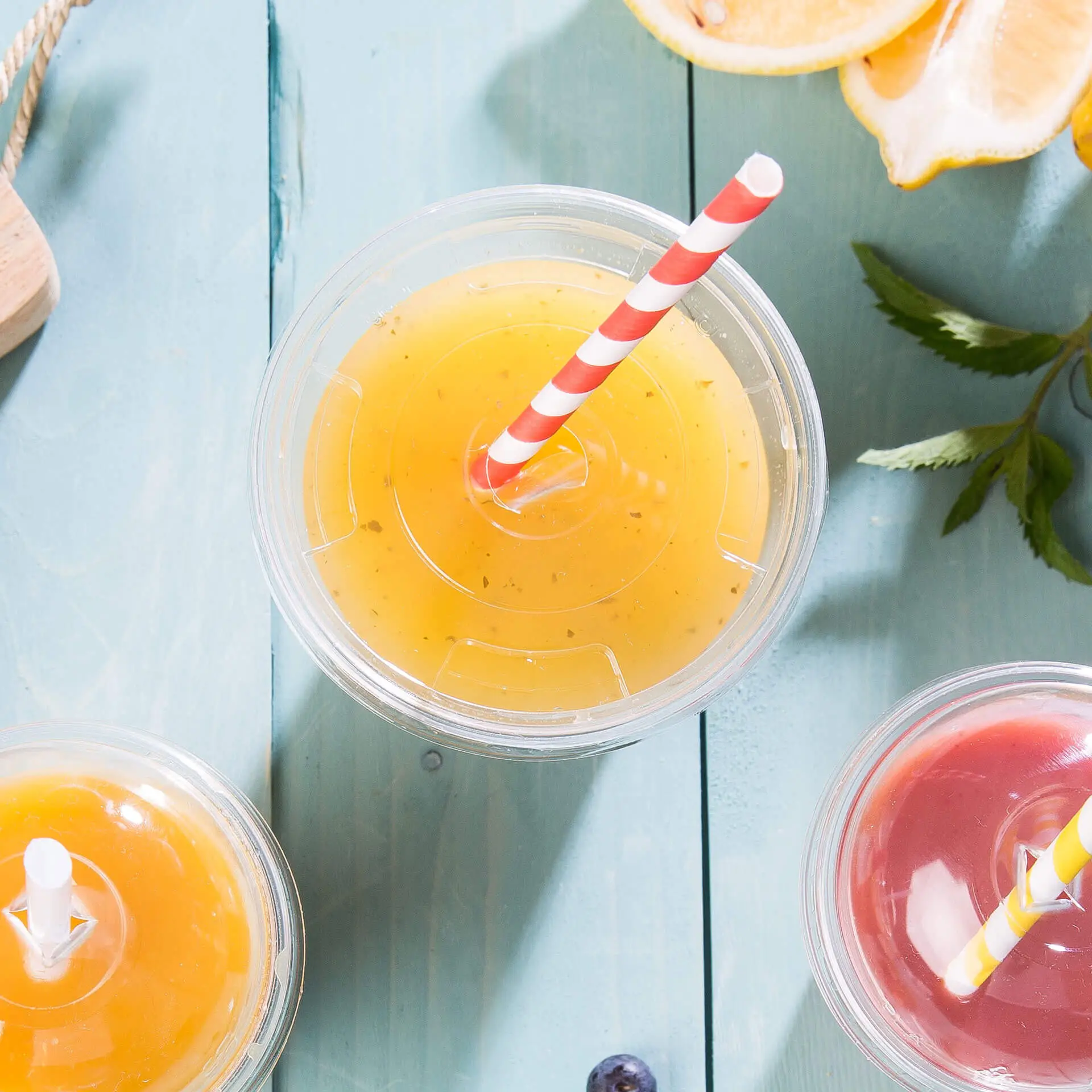 Couvercle plat en PLA avec trou, Ø 96 mm dcd000511-pla-flachdeckel-96-mm-halmloch-7