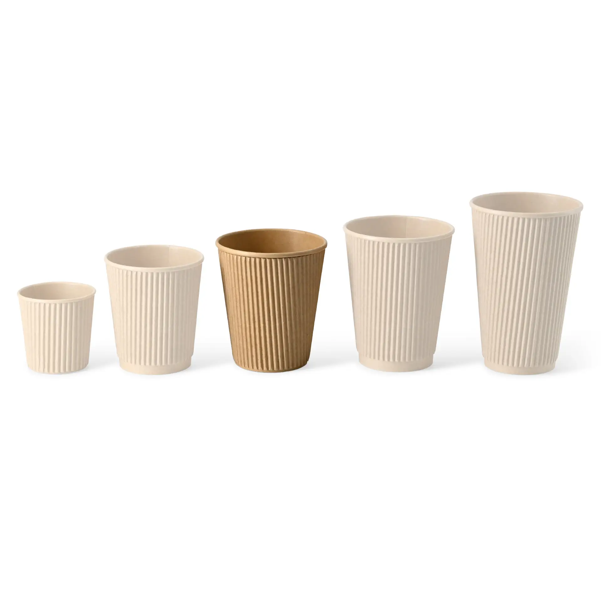 Ensemble de cinq gobelets isothermes à relief de différentes tailles, incluant un gobelet marron, conçu pour les boissons chaudes.