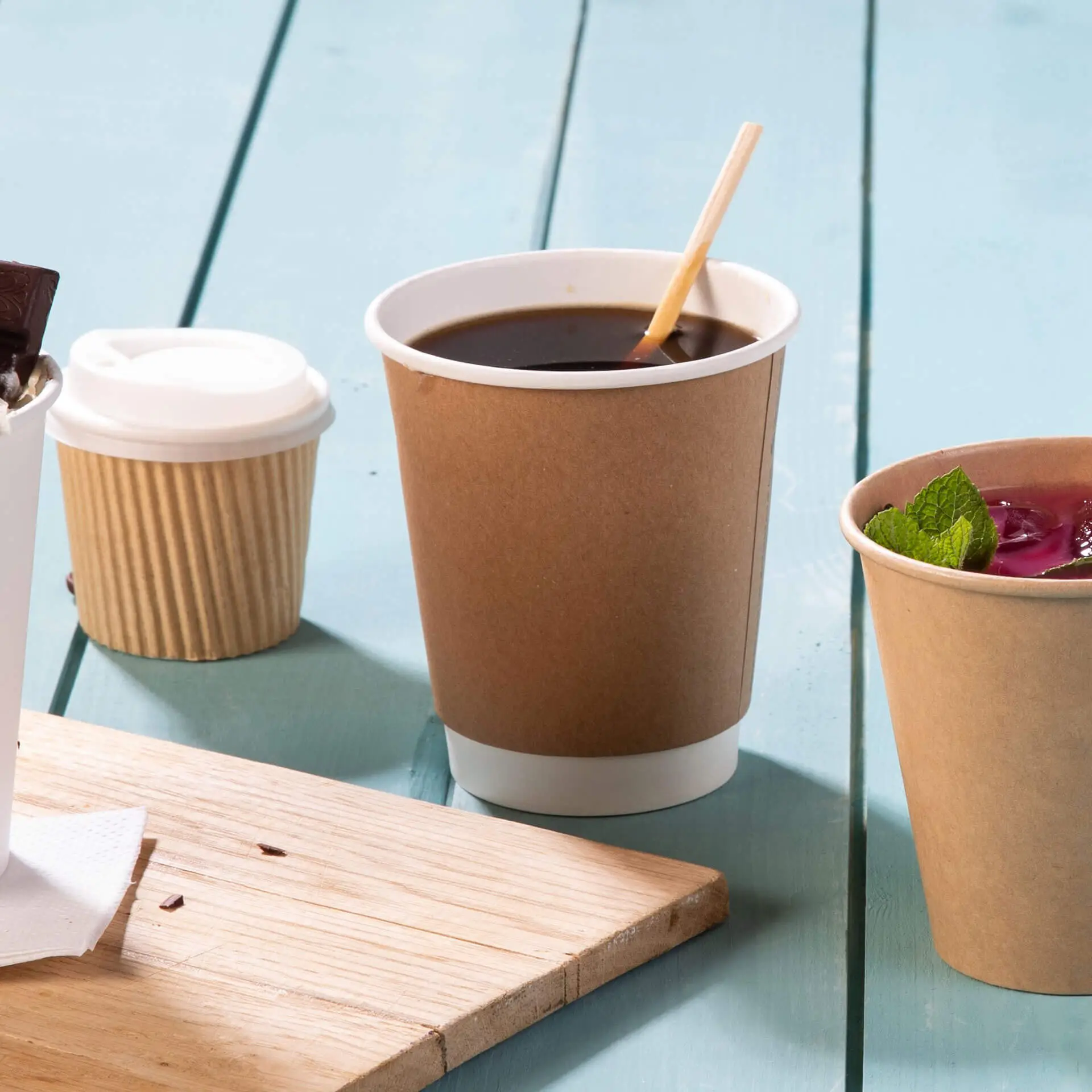 Gobelet à café à emporter en carton (revêtu de PE), double paroi, 20 cl / 8 oz, Ø 80 mm, brun, intérieur blanc con10001-01-1-coffee-to-go-becher-aus-pappe-beschichtet-doppelwandig-200-ml-8-oz-80-mm-braun-innen-weiss-7