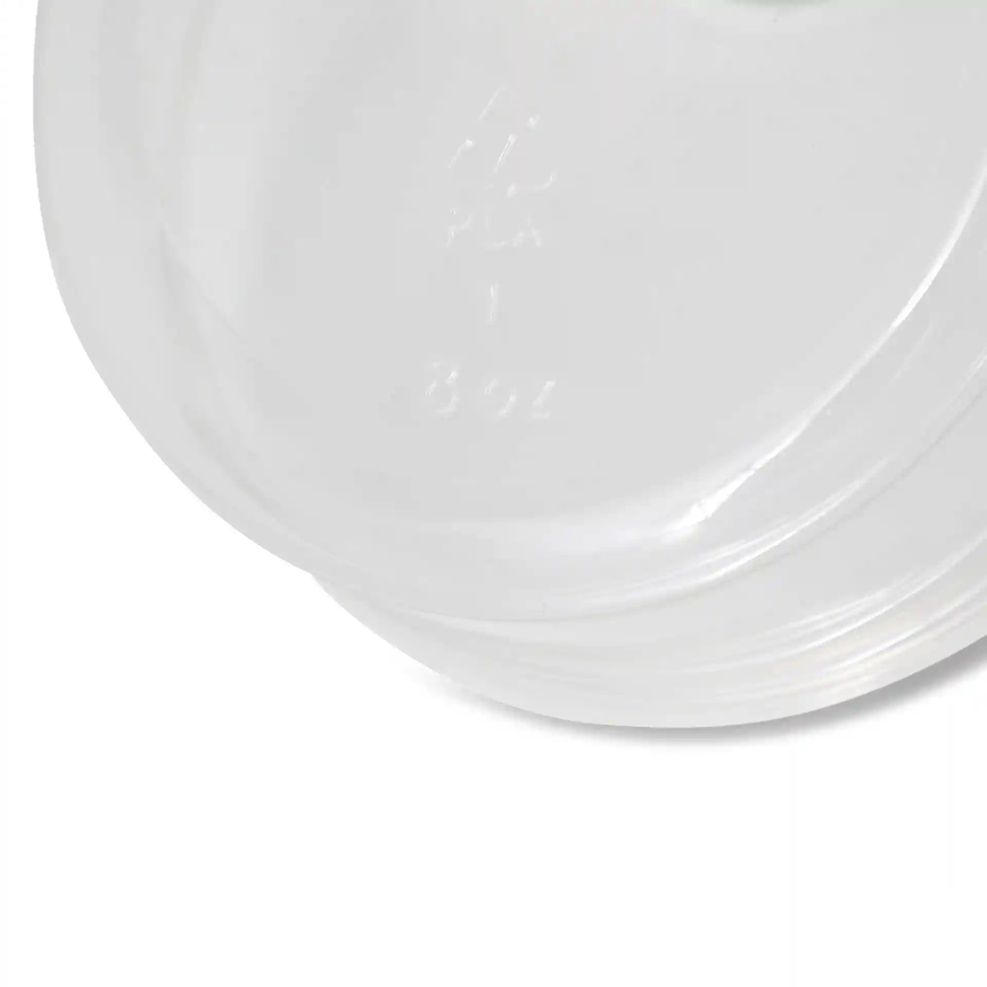 Contenitore rotondo trasparente con un diametro di 117 mm e un'altezza di 43 mm.