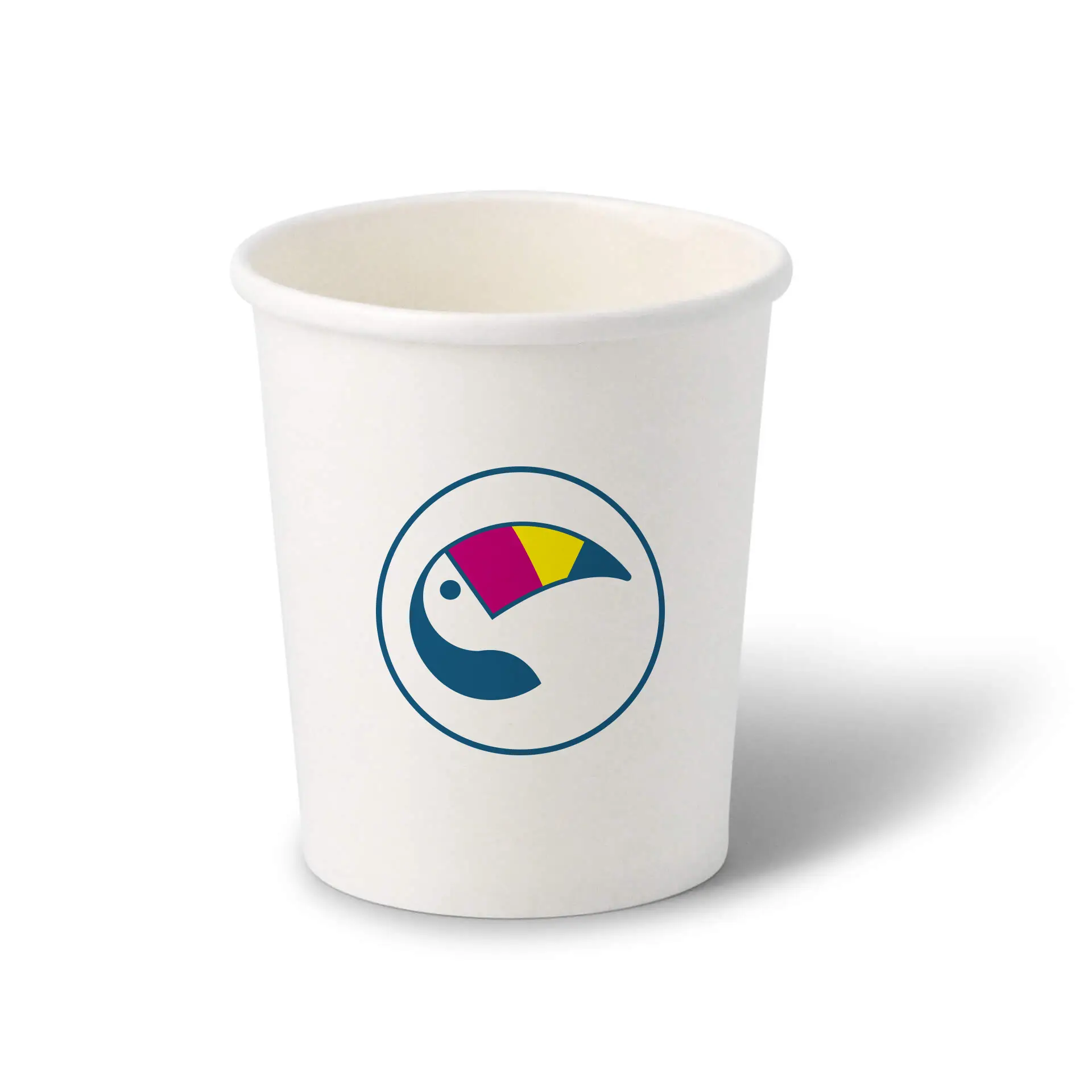 Weißer Becher für Eiscreme mit einem bunten, kreisförmigen Logo, designed für Eiscreme mit optionalem Deckel.