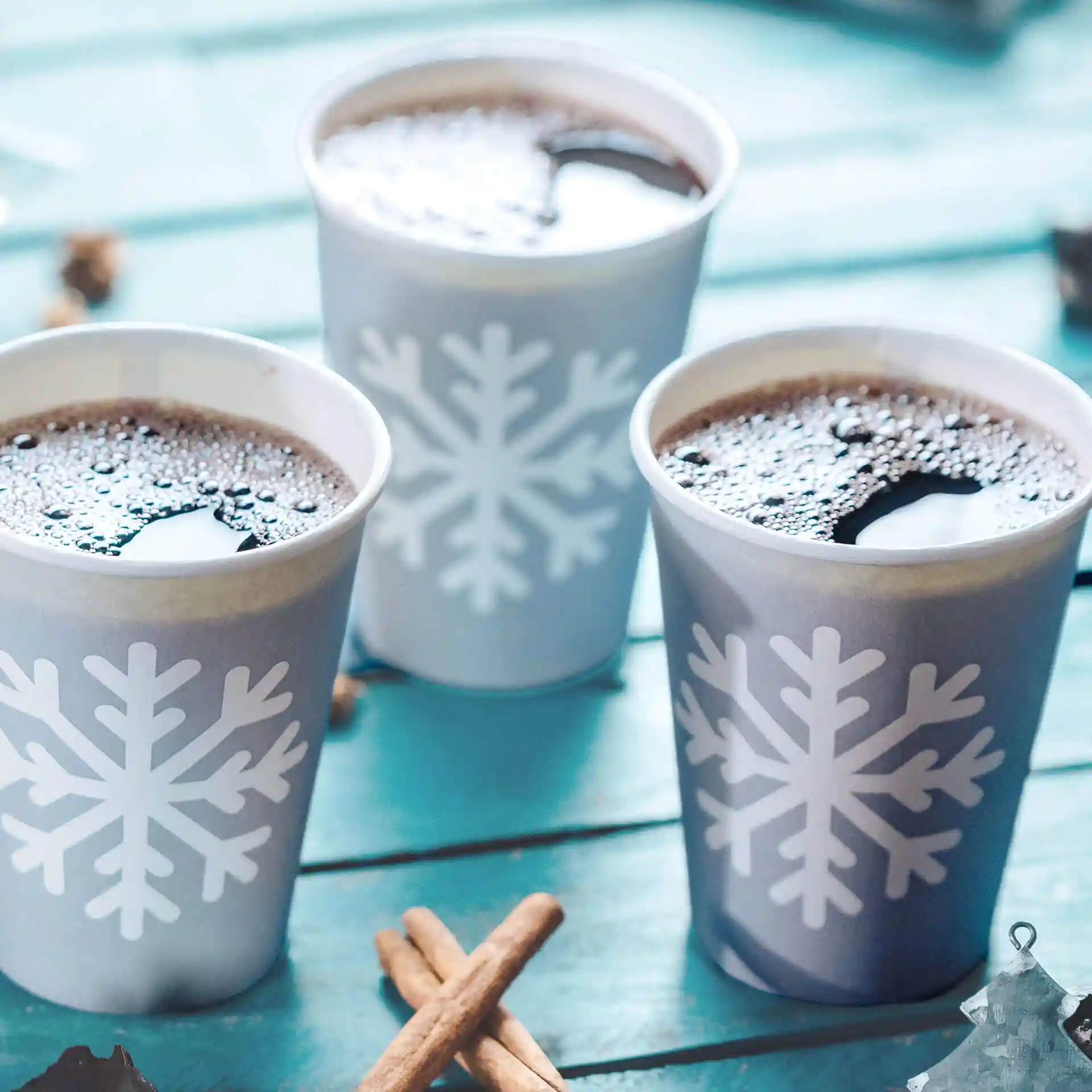 dhd044481-pappbecher-winter-schneeflocke-300-ml-12-oz-90-mm-grau-6