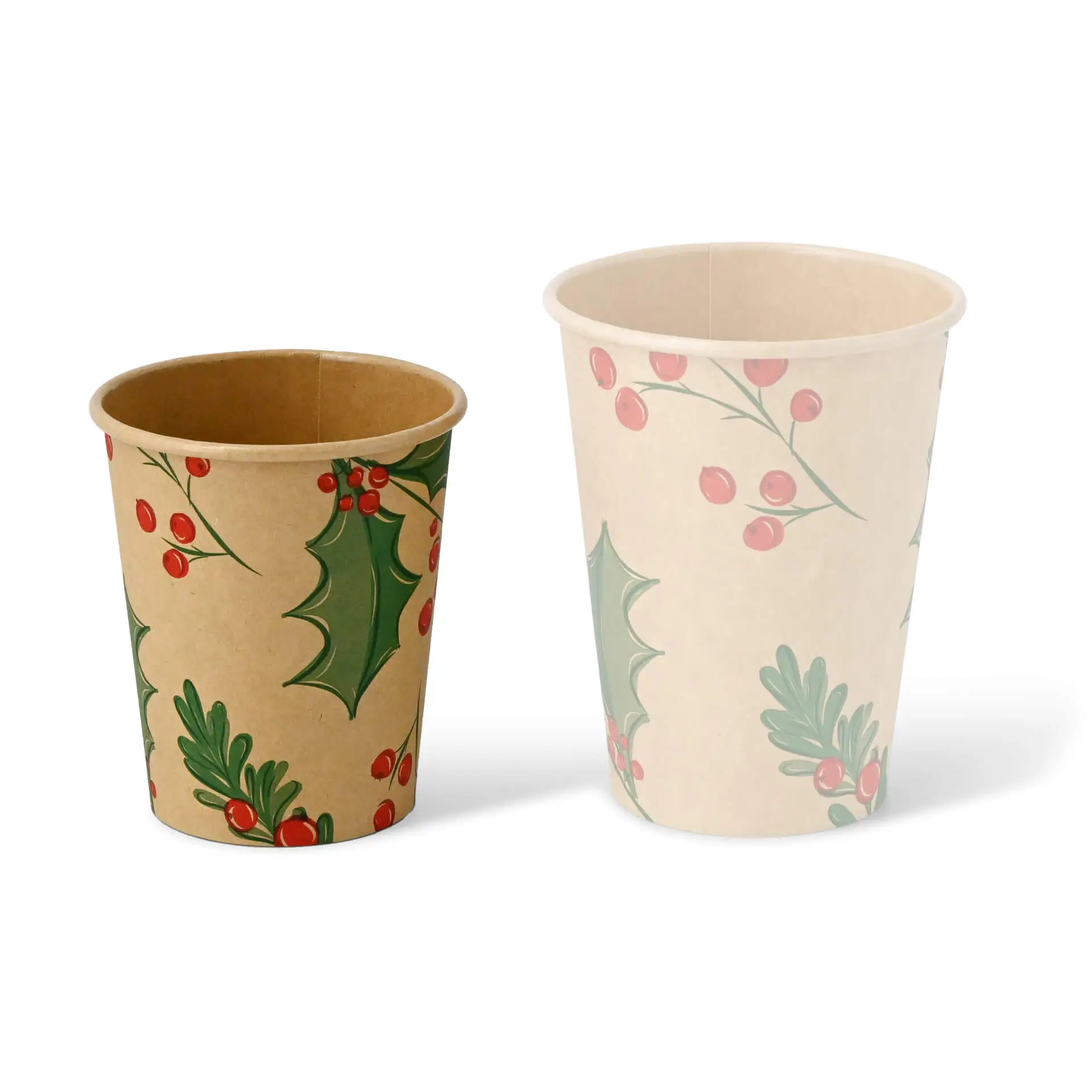 Deux gobelets en carton non blanchis avec des motifs d'hiver, l'un plus petit et l'autre plus grand.