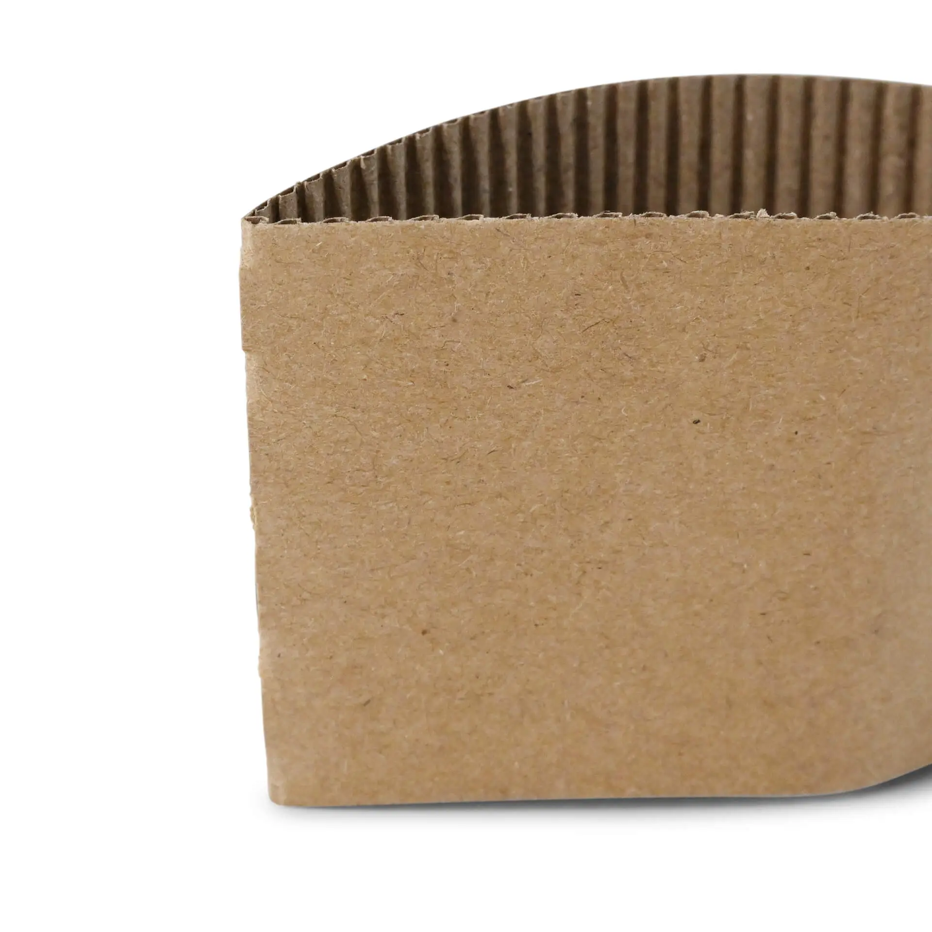 Manchon en carton brun pour gobelets en papier de 150, 200 ou 250 ml, montrant un bord texturé et une surface lisse.
